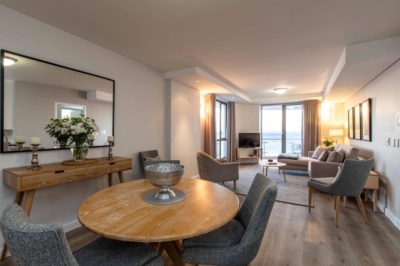 Hibernian Towers 807, Beach Road, Strand Exteriör bild