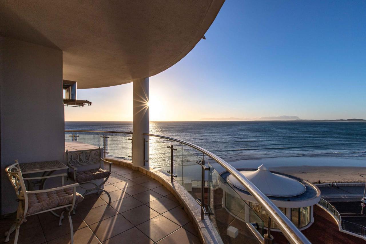 Hibernian Towers 807, Beach Road, Strand Exteriör bild